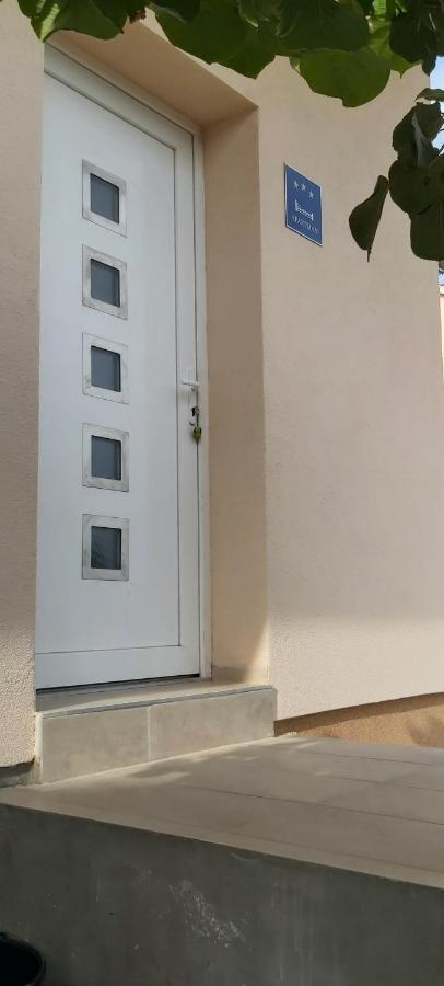 Apartment Angela シベニク エクステリア 写真